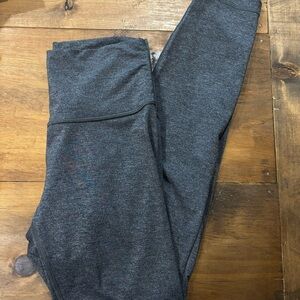 Lululemon wunder under